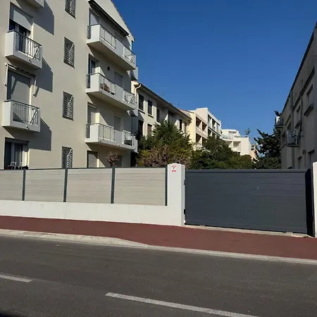 Lägenhet Spacieux Pied-a-terre-vue Fréjus
